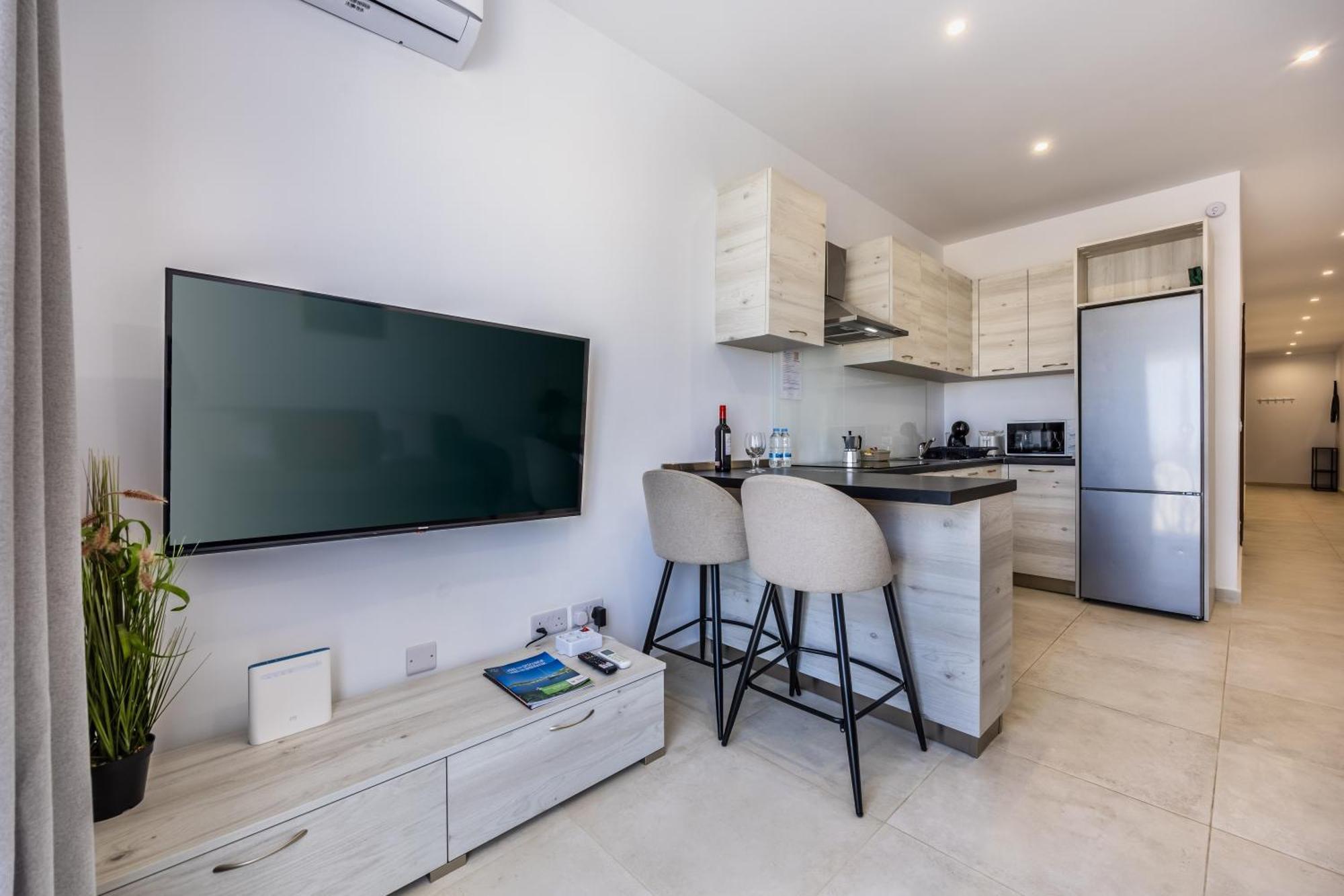 Ta Cetta Apartment 5 Min Walk From St Julians San Ġwann Exteriör bild